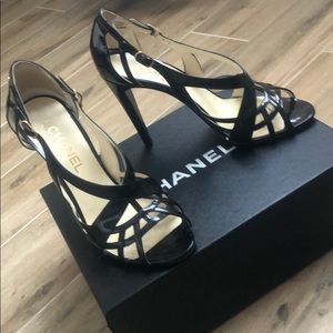 Chanel black patent leather Chaus Ouvertes heels